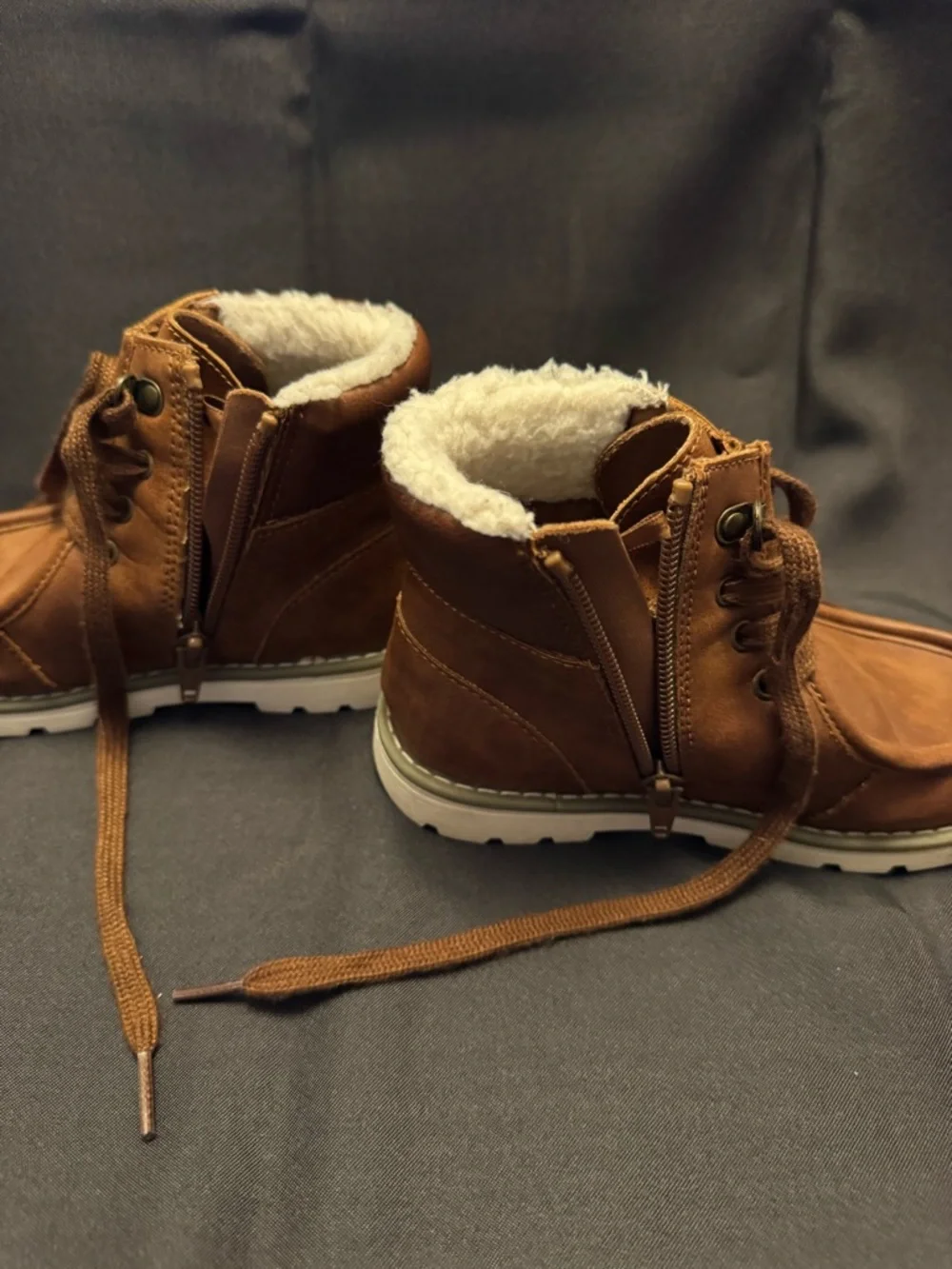 EUC- Toddler Boys Old Navy Brown Boots size 11 - Picture 7 of 12